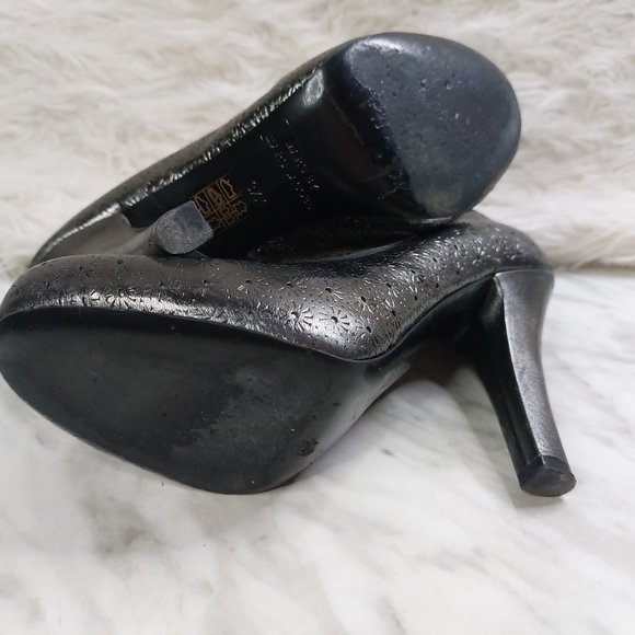 Mac by Marc Jacobs Women's Black Bow Metallic High Heel Leather Shoes EU 37.5 - Picture 5 of 8